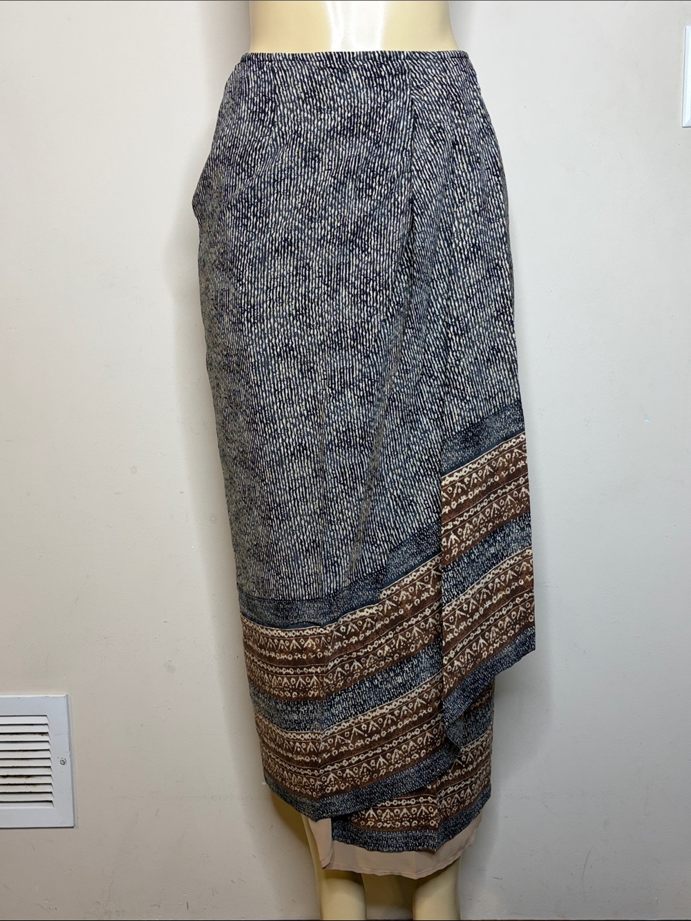 Vintage Carlisle Faux Wrap Black & Beige Patterned Midi Skirt Size 10